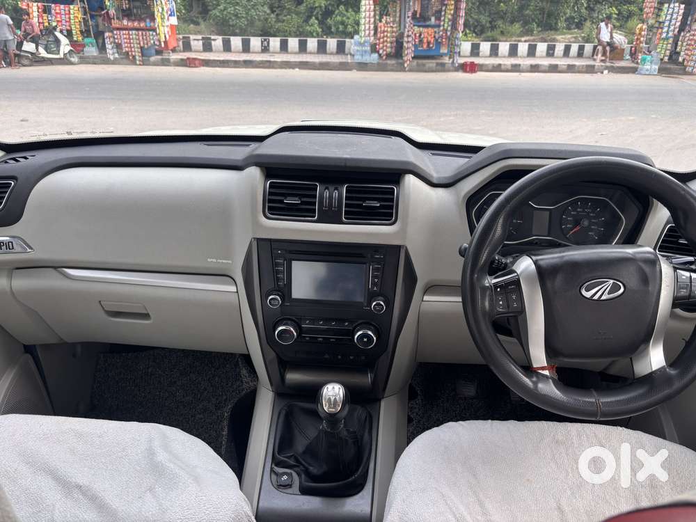 Mahindra Scorpio S10, 2016, Diesel