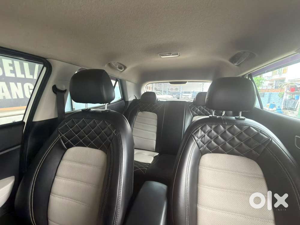Hyundai Venue 1.2 S (o), 2023, Petrol