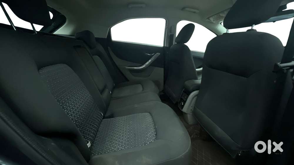 Tata Nexon 1.2 Revotron Xza Plus, 2018, Petrol