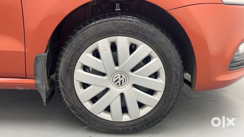 Volkswagen Polo Petrol Comfortline 1.2l, 2015, Petrol