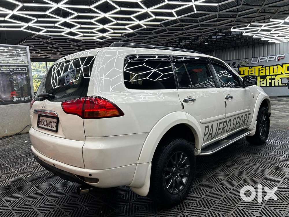 Mitsubishi Pajero Sport 2013 Diesel Well Maintained