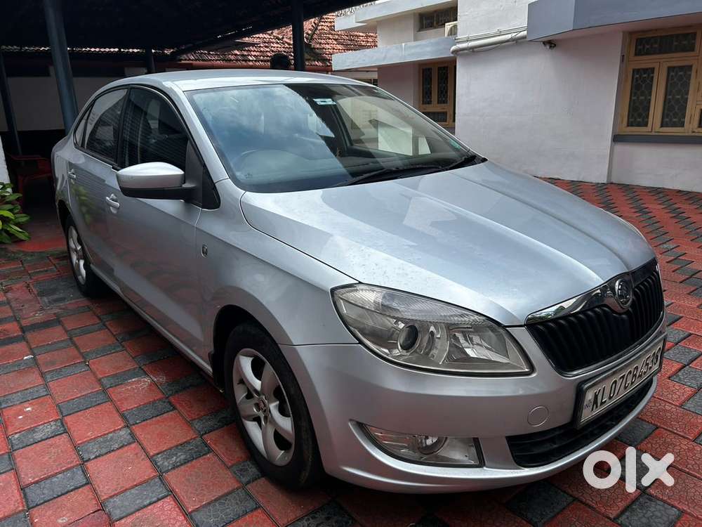 Skoda Rapid Elegance 2014