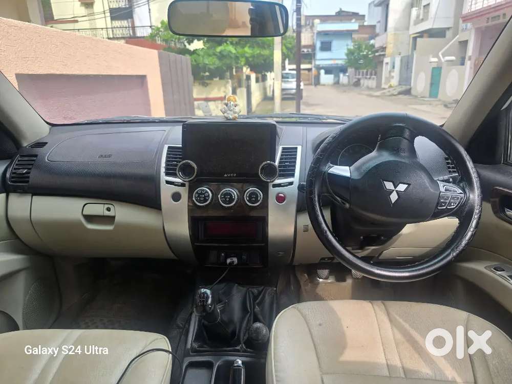 Mitsubishi Pajero Sport 2013 Manual