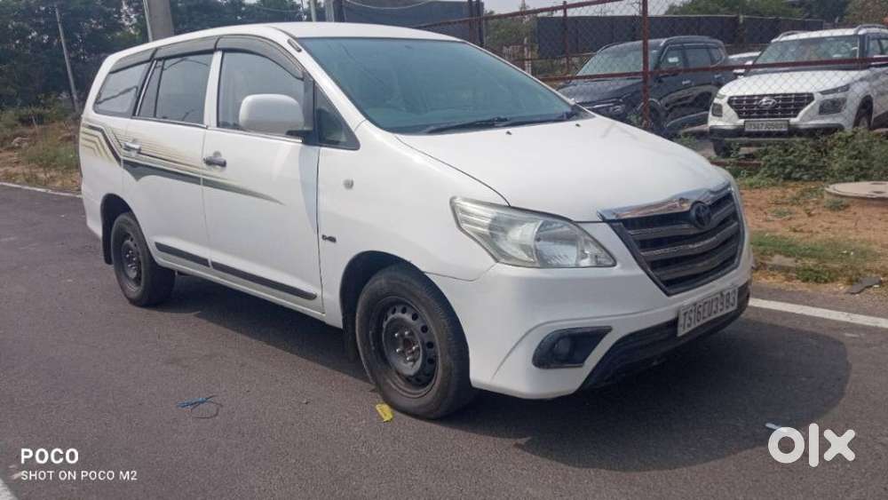 Toyota Innova 2.5 G (diesel) 7 Seater, 2015, Diesel