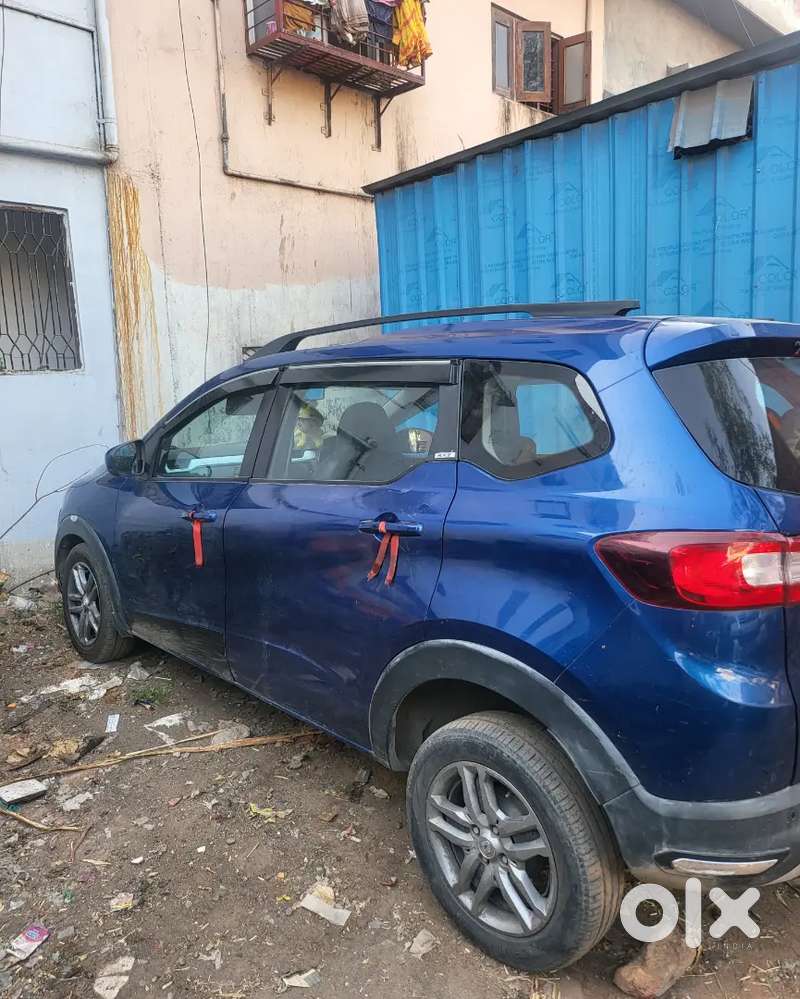 Renault Triber 2021 Cng & Hybrids 33000 Km Driven