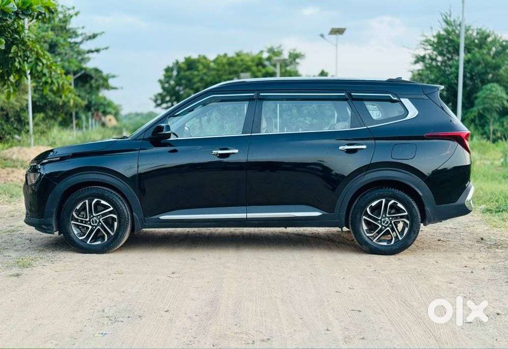 Kia Carens Luxury (o)1.5 Diesel At 7 Str, 2024, Diesel