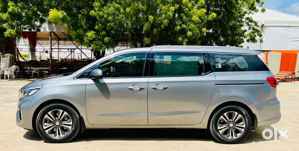 Kia Carnival Prestige, 2021, Diesel