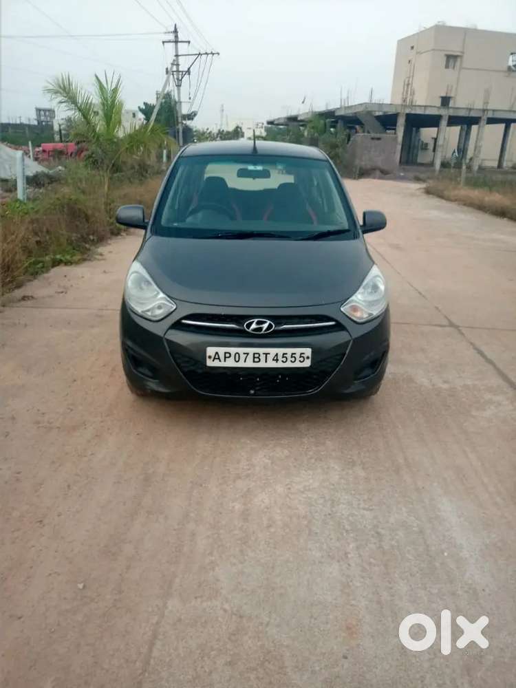 Hyundai I10 2013 Petrol 102452 Km Driven