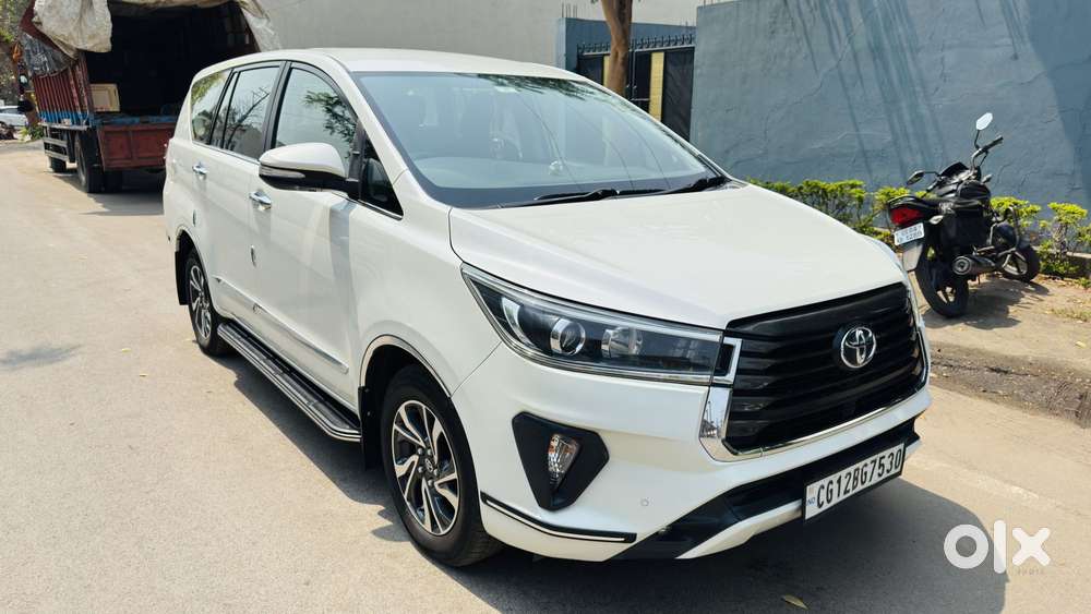 Toyota Innova Crysta [2020-ongoing] 2.4 Vx 7 Str, 2022, Diesel