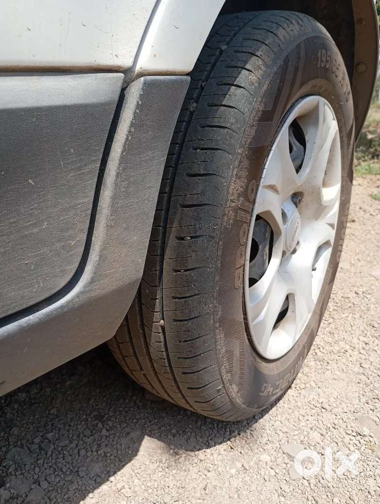 Ford Ecosport 2016 Petrol 63000 Km Driven New Tyre