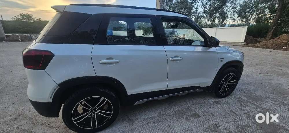 Maruti Suzuki Brezza 2018 Diesel 82000 Km Driven 1st Owner All Orignal