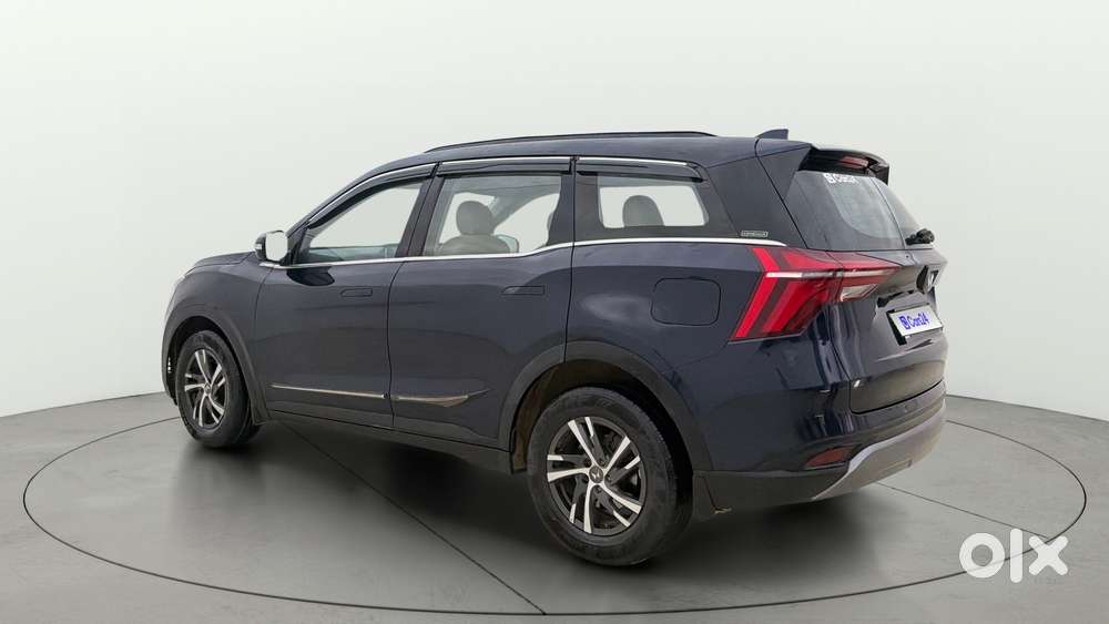 Mahindra Xuv700 2.0 Ax 5 Petrol At Str, 2022, Petrol