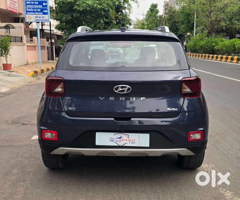 Hyundai Venue, 2021, Petrol