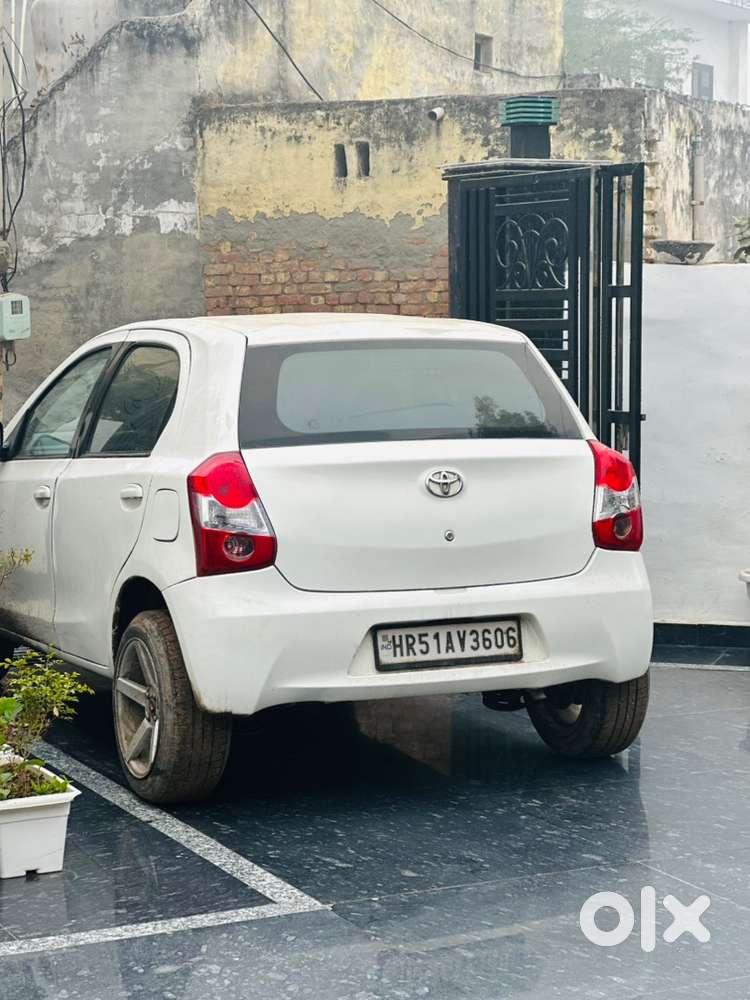 Toyota Etios Liva 2013