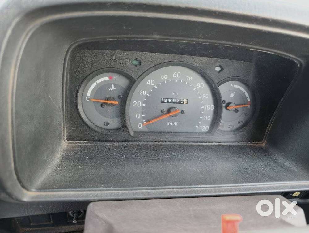Maruti Suzuki Omni, 2012, Petrol