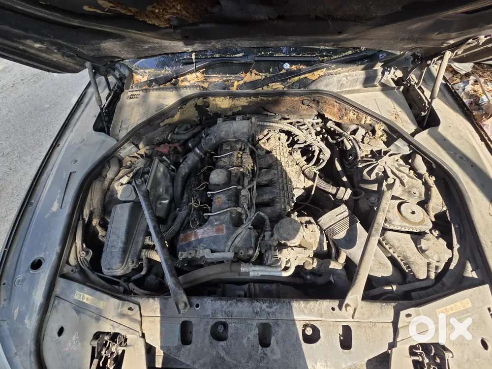 Bmw 740li Spares