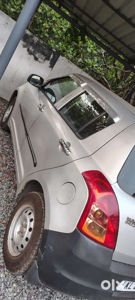 Maruti Suzuki Swift 2011 Petrol 75000 Km Driven