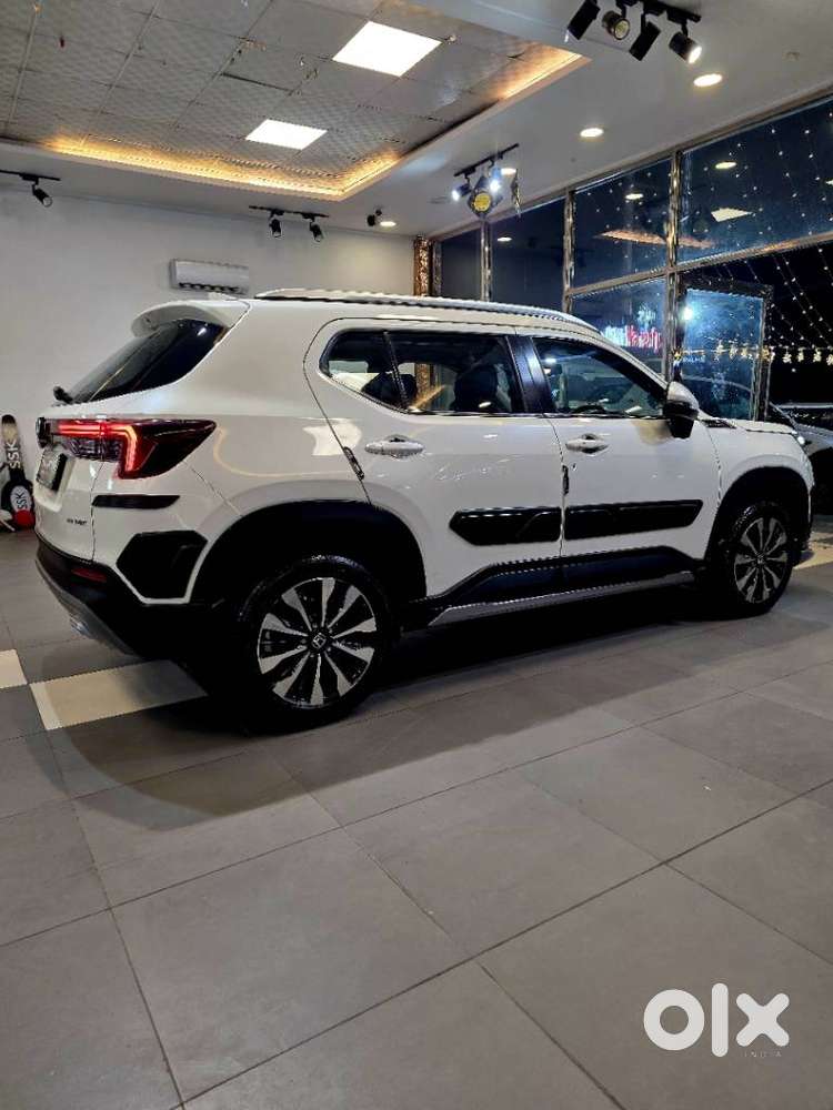 Honda Elevate Vx Mt, 2023, Petrol
