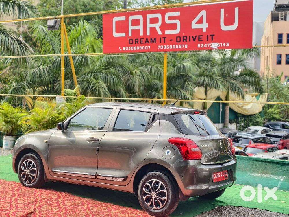 Maruti Suzuki Swift 1.2 Lxi (o), 2022, Petrol