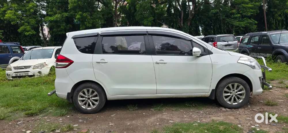 Maruti Suzuki Ertiga 2013 Petrol 77124 Km Driven.  Tax2028