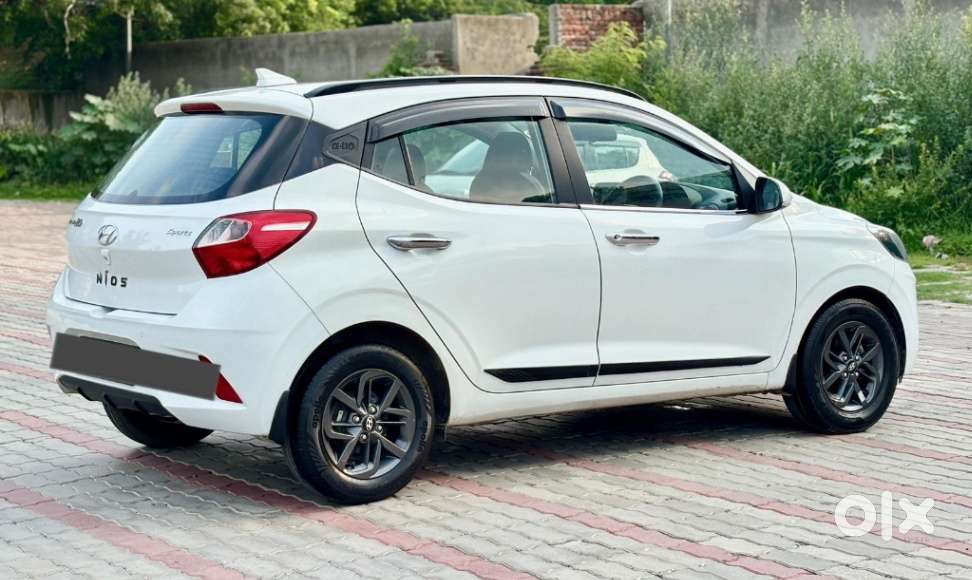 Hyundai Grand I10 Nios 1.2 Kappa Vtvt Sportz Cng, 2020, Cng & Hybrid..