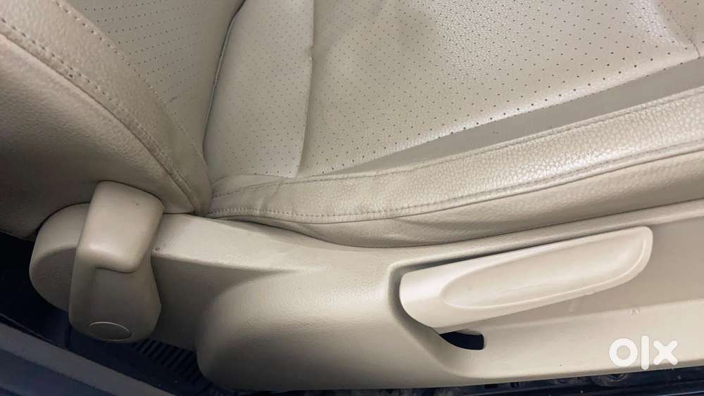 Volkswagen Vento 2010-2013 Petrol Highline At, 2017, Petrol