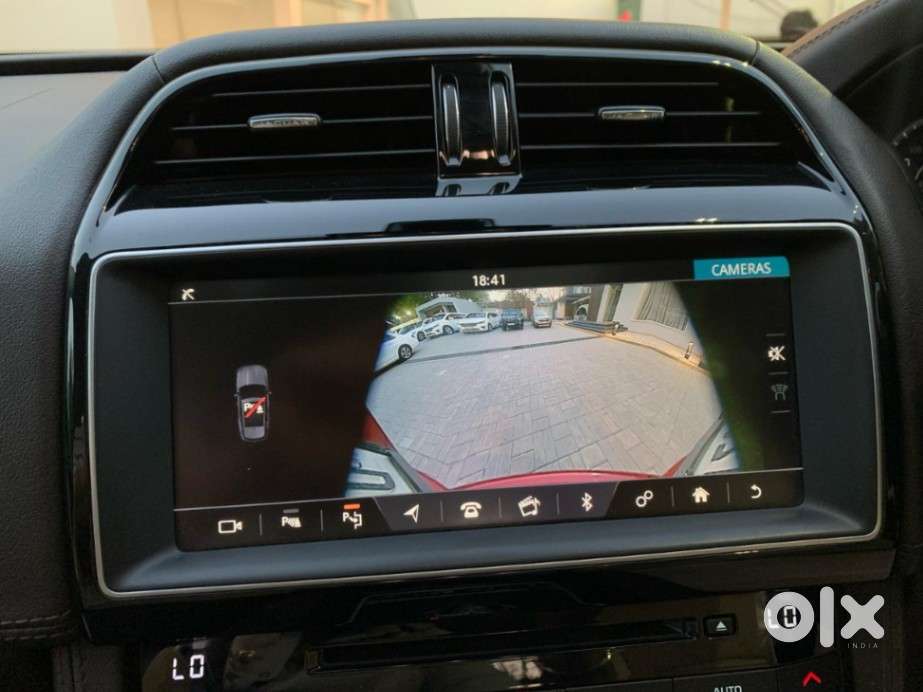 Jaguar F-pace Prestige 2.0 Petrol, 2019, Petrol