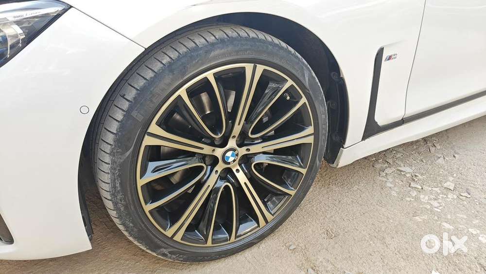 2022 Bmw Diesel Automatic/ 2021 Manufactured