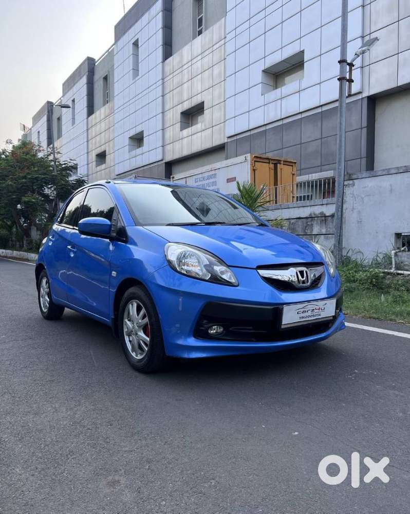 Honda Brio 2011-2013 V Mt, 2012, Petrol