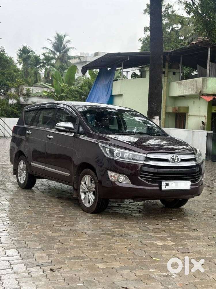Toyota Innova Crysta 2.8 Z, 2017, Diesel
