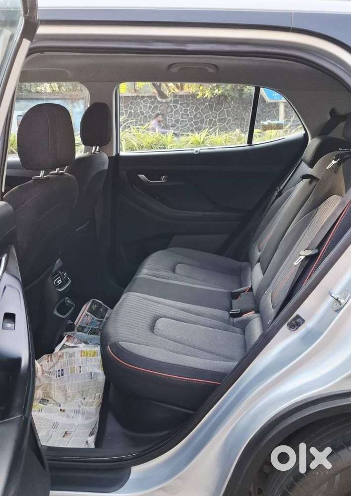 Hyundai Creta 1.5 S Plus Knight Petrol Dual Tone, 2023, Petrol