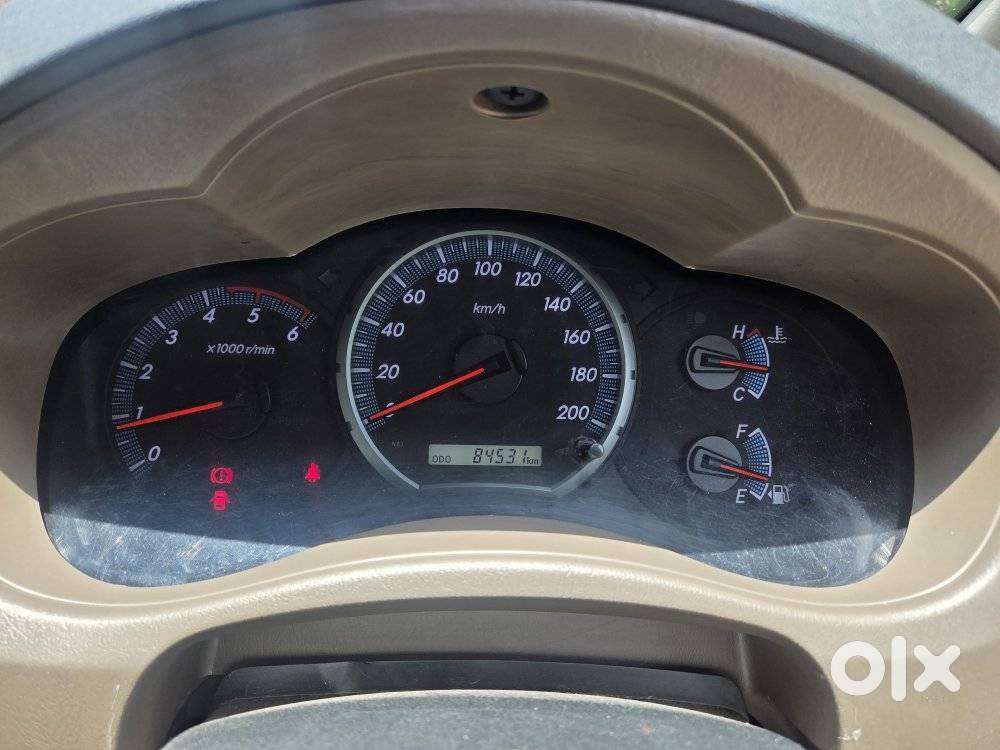 Toyota Innova 2.5 Vx 8 Str, 2016, Diesel