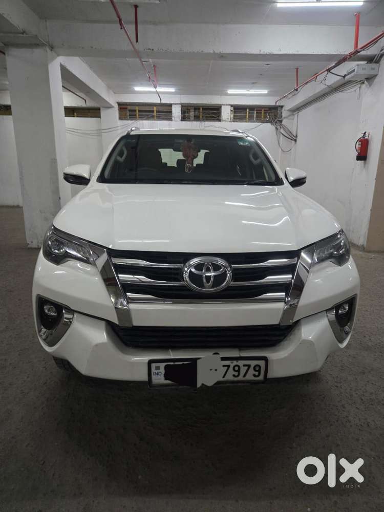 Toyota Fortuner 4x2 At 2.8 Diesel, 2019, Diesel