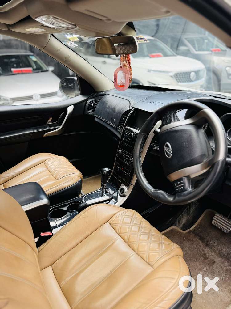 Mahindra Xuv500 W11 Option At, 2018, Diesel