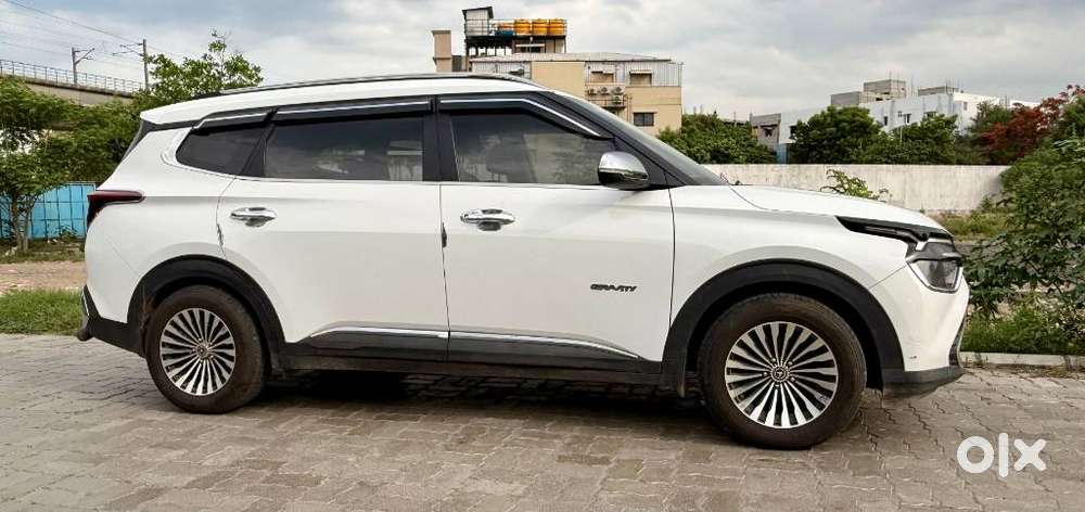Kia Carens G1.5 6mt Gravity, 2025, Cng & Hybrids