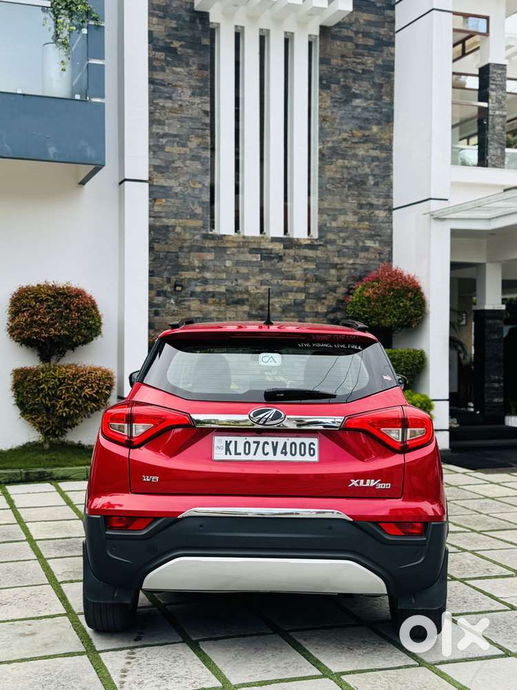 Mahindra Xuv300 W8, 2020, Petrol