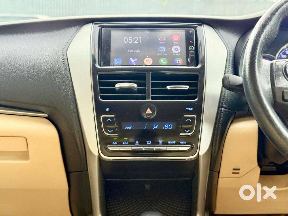 Toyota Yaris Vx Cvt, 2019, Petrol