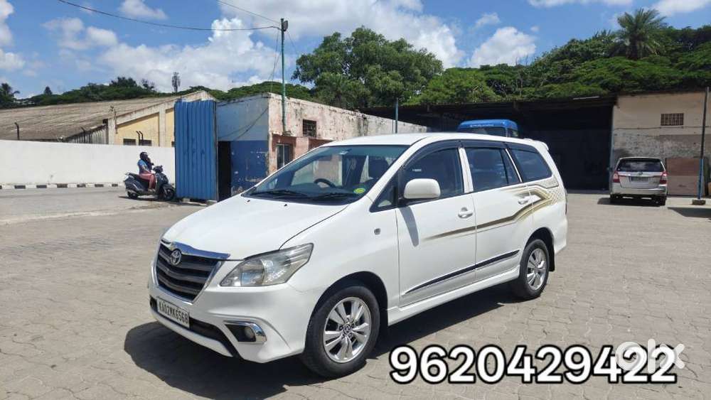 Toyota Innova 2.5 Gx 7 Str Bs-iii, 2015, Diesel