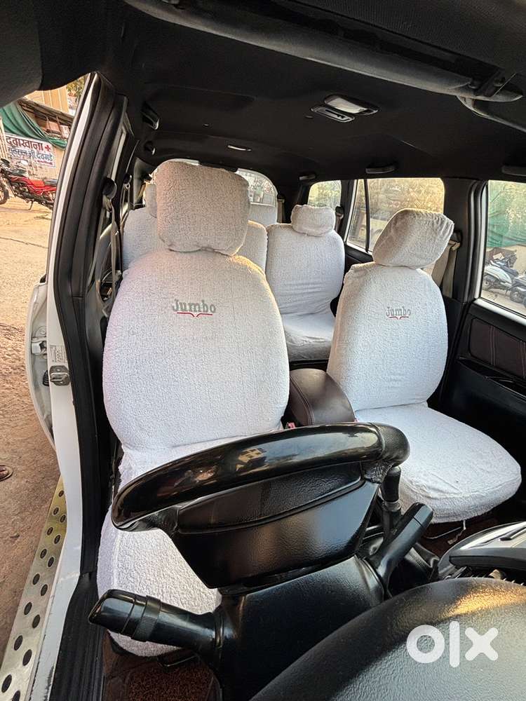 Toyota Innova 2011 Diesel Well Maintained