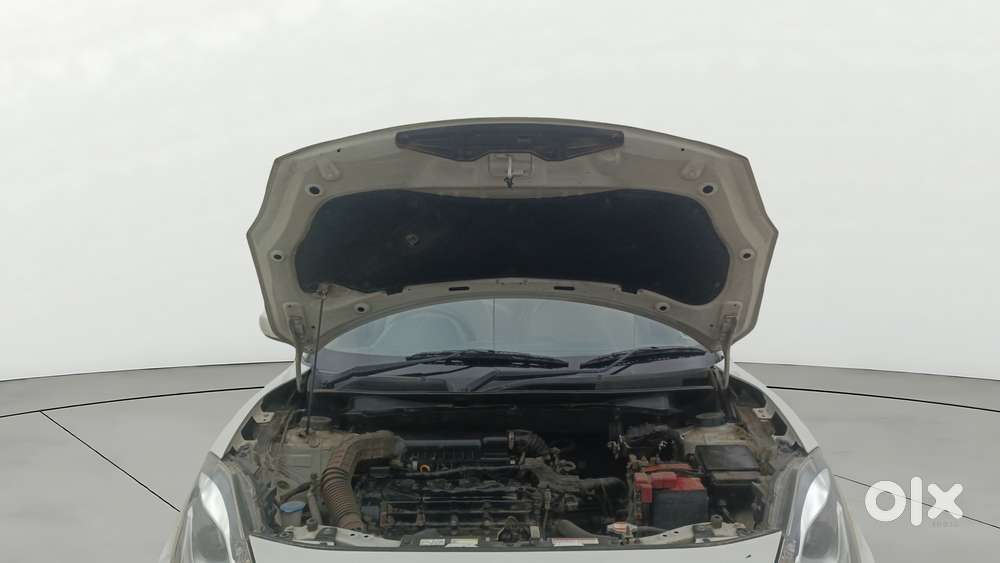Maruti Suzuki Swift Dzire Zxi + Mt, 2018, Petrol
