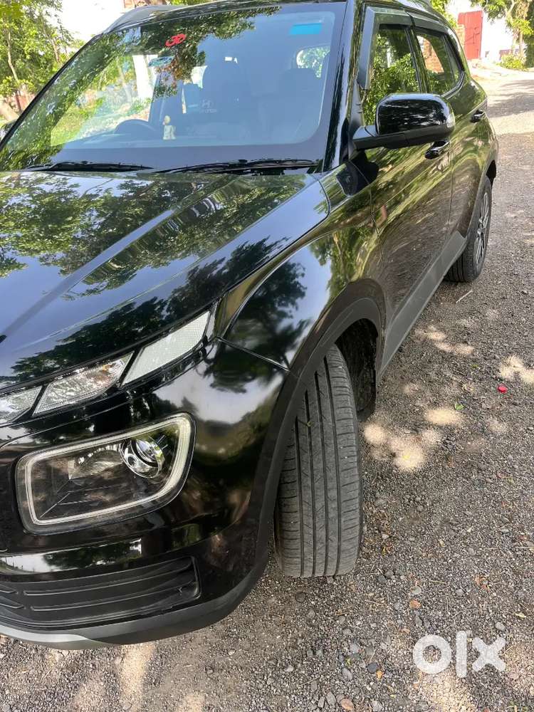 Hyundai Venue 1.0 S Petrol 2024