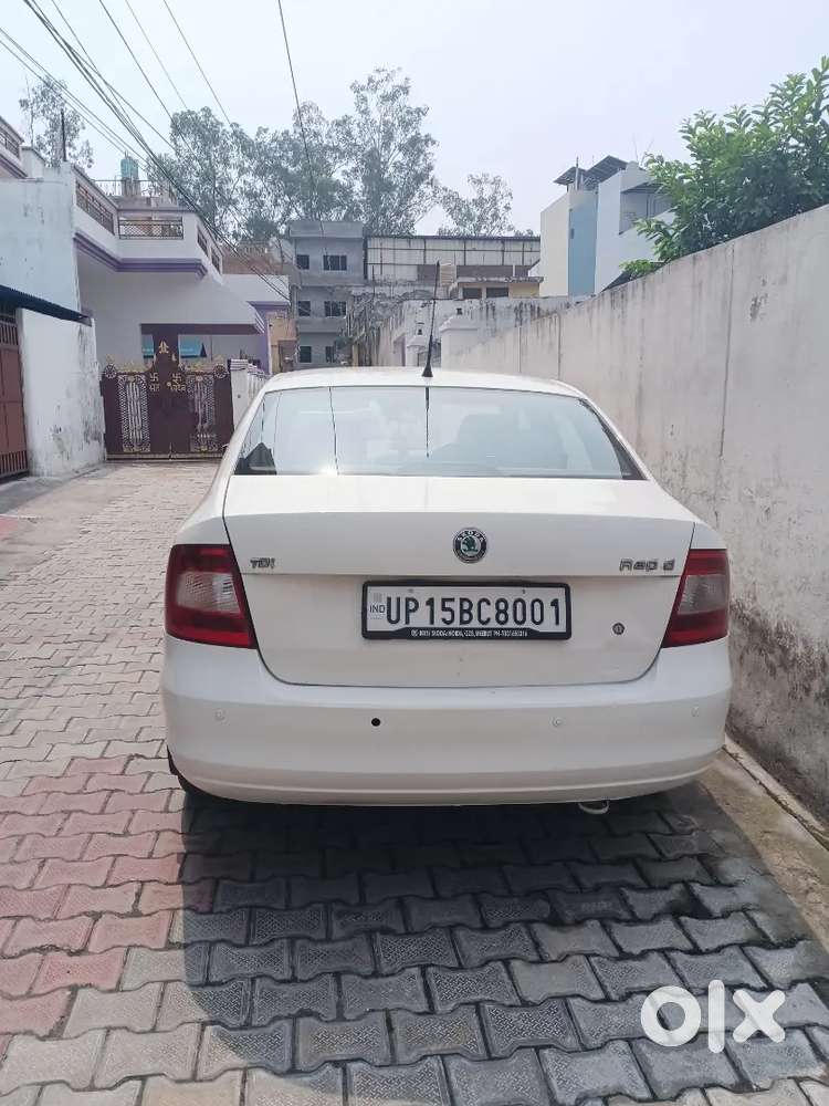 Skoda Rapid 2013 Diesel 129210 Km Driven Good Condition