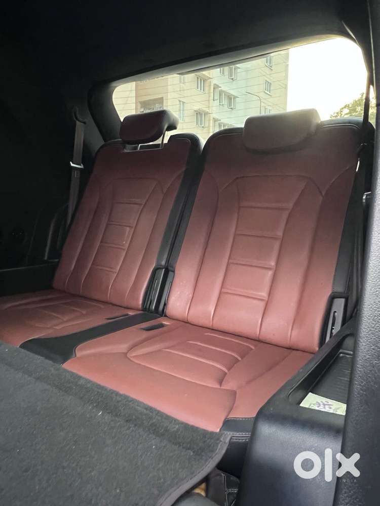 Mahindra Alturas G4 4x2 At, 2022, Diesel