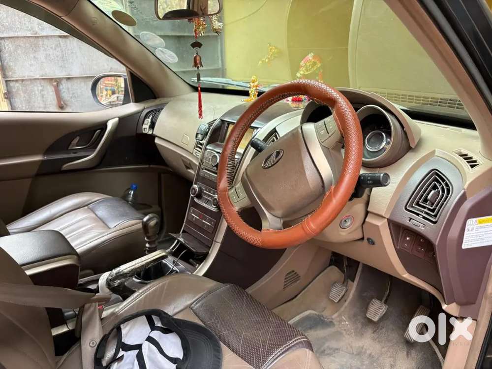 Xuv500 W8 For Sale - Dum Dum