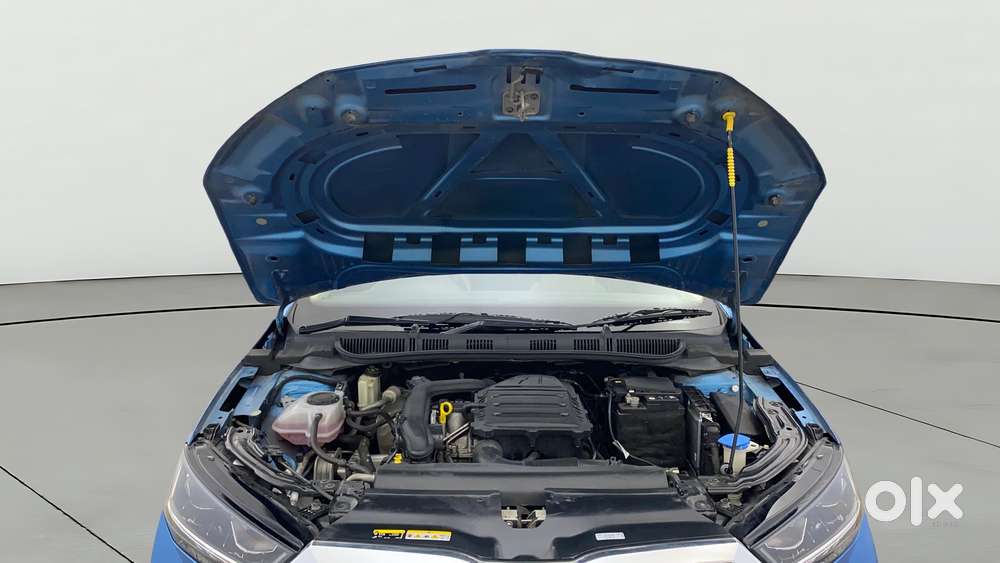 Skoda Slavia 1.0 Tsi Style At, 2022, Petrol