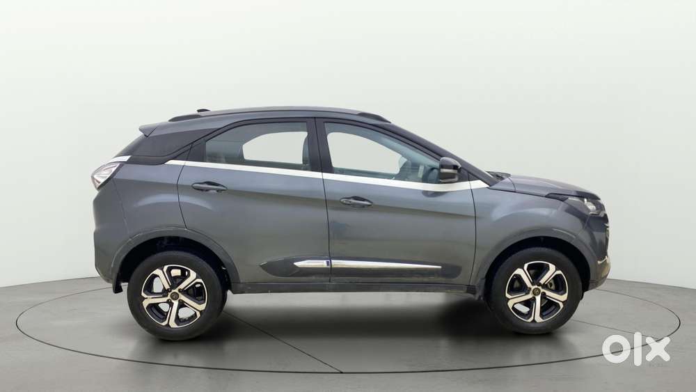 Tata Nexon Xza Plus Diesel Dark Edition, 2023, Diesel
