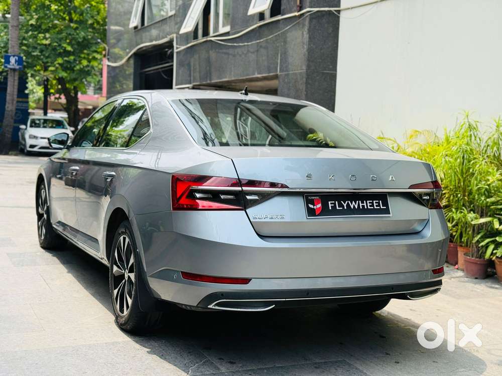 Skoda Superb 2.0 Tsi At L&k, 2021, Petrol
