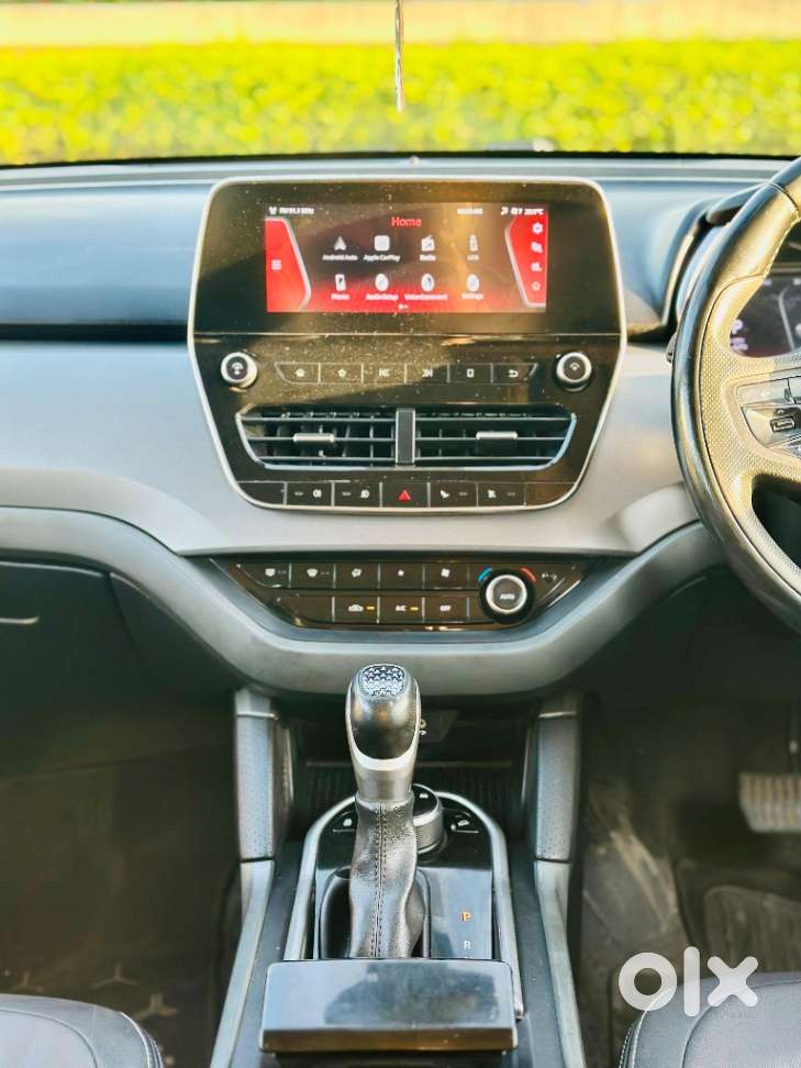 Tata Harrier 2.0 Xza Sunroof Dark Edition, 2021, Diesel