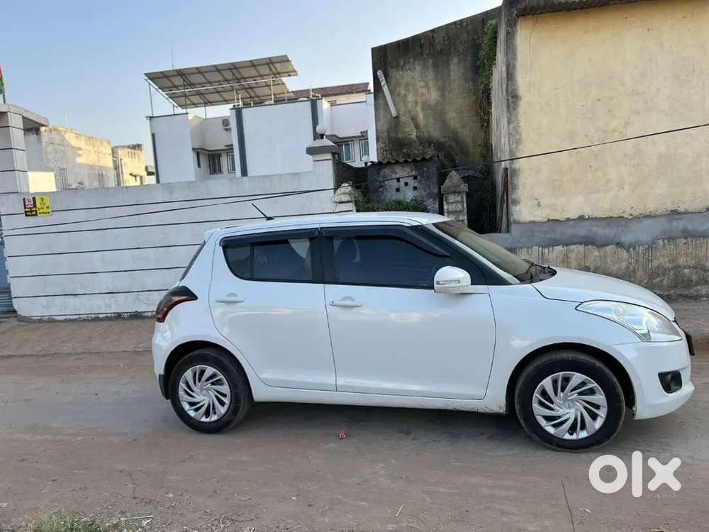 Maruti Suzuki Swift 2012