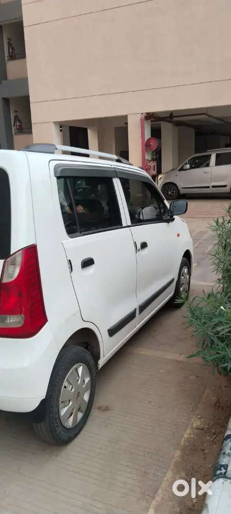 Maruti Suzuki Wagon R Lxi 1.0 2012 Cng & Hybrids Well Maintained